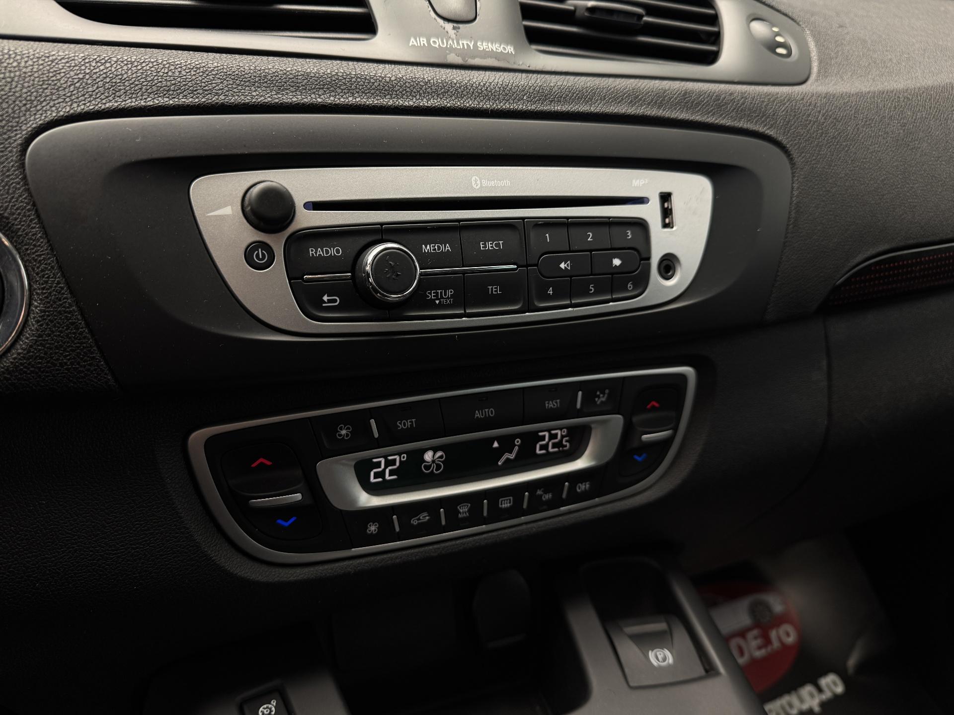 Renault-Grand Scenic