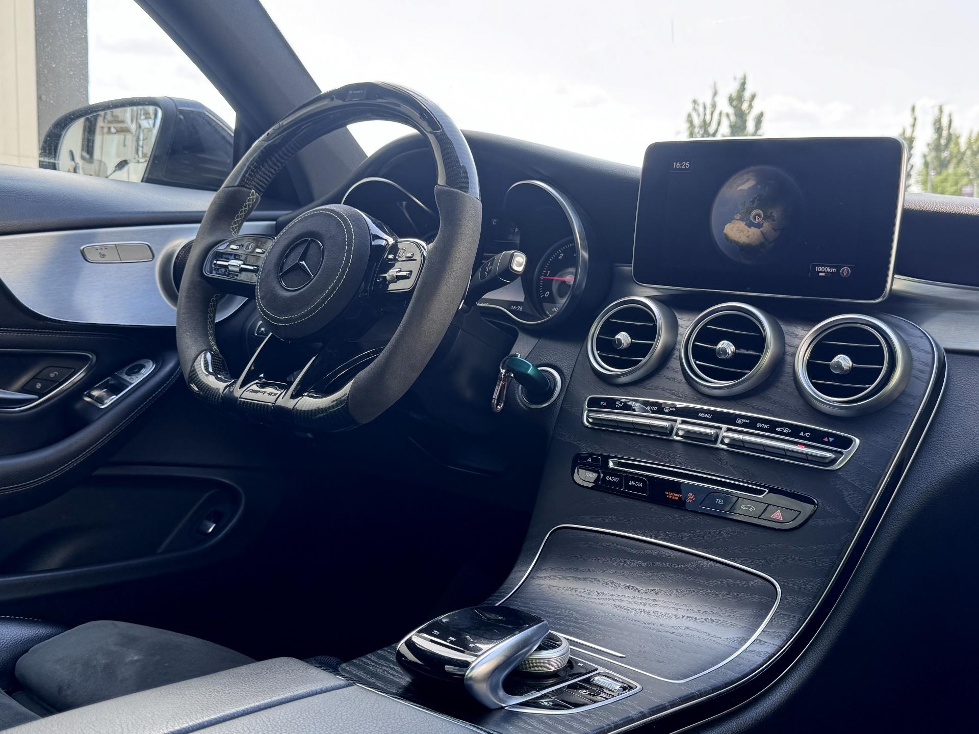 Mercedes-Benz-C
