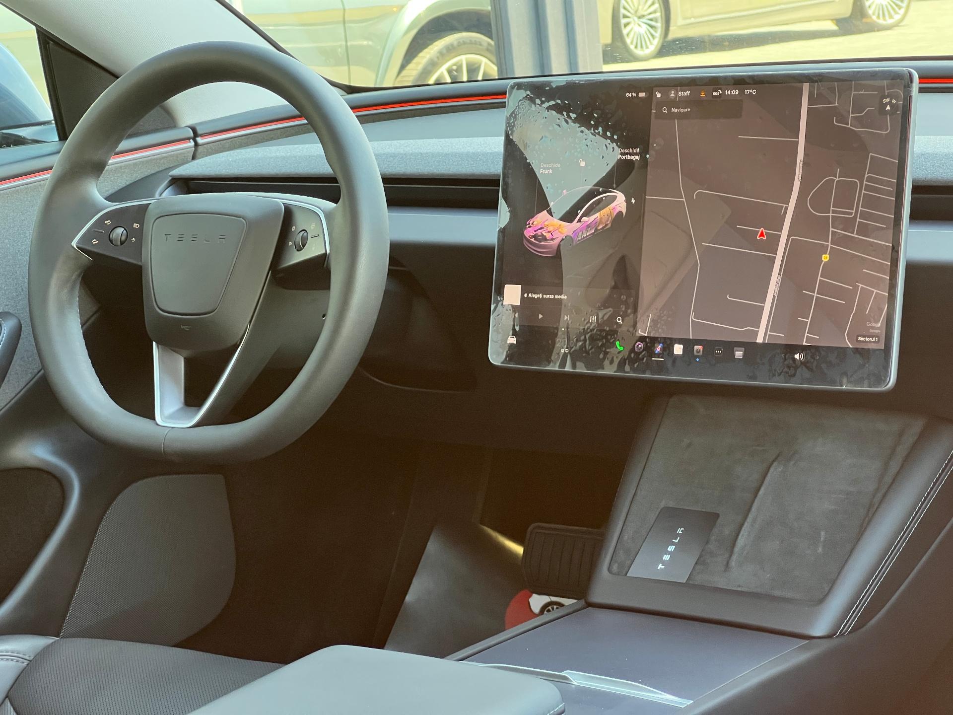 Tesla-Model 3
