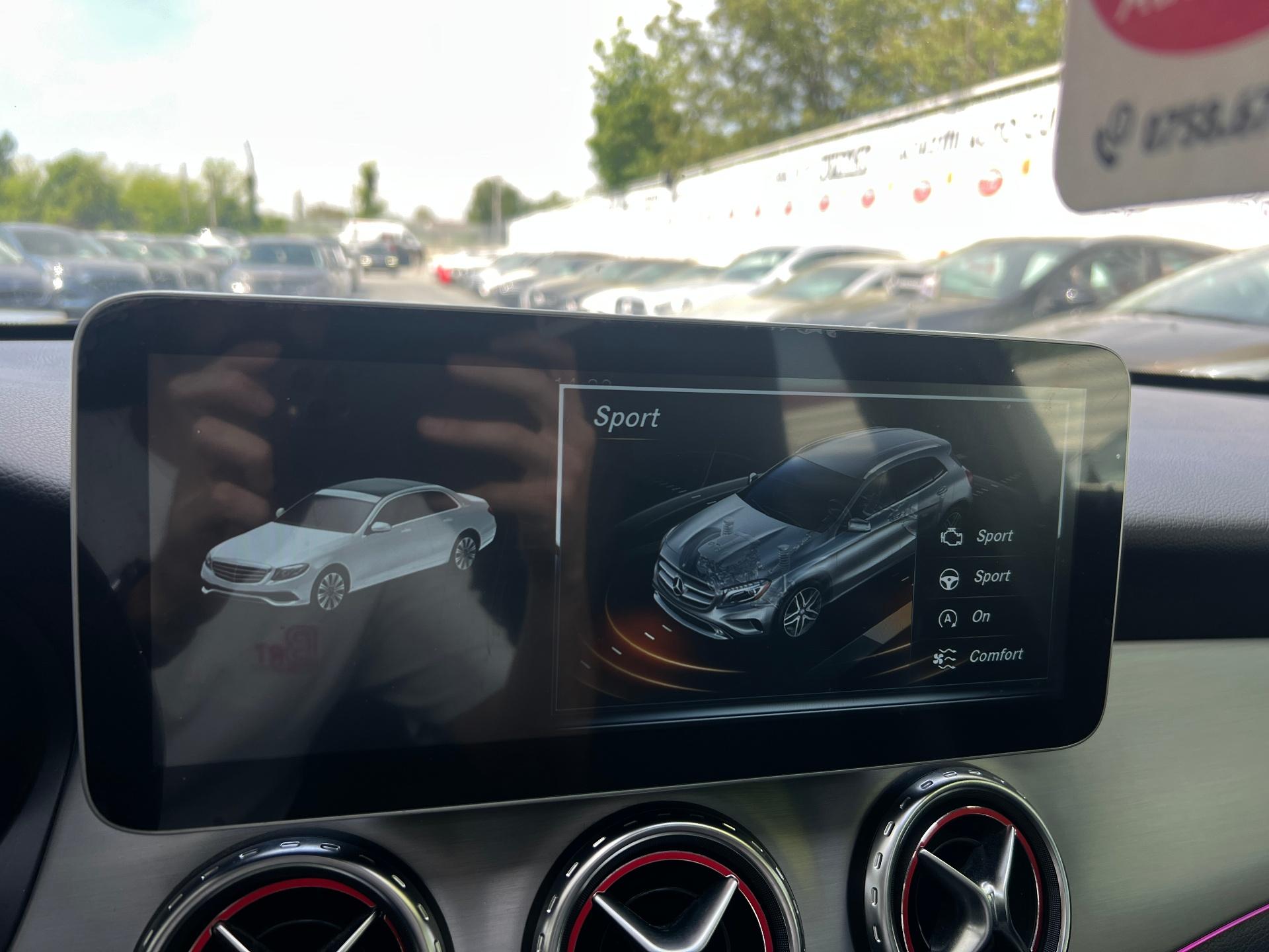 Mercedes-Benz-GLA
