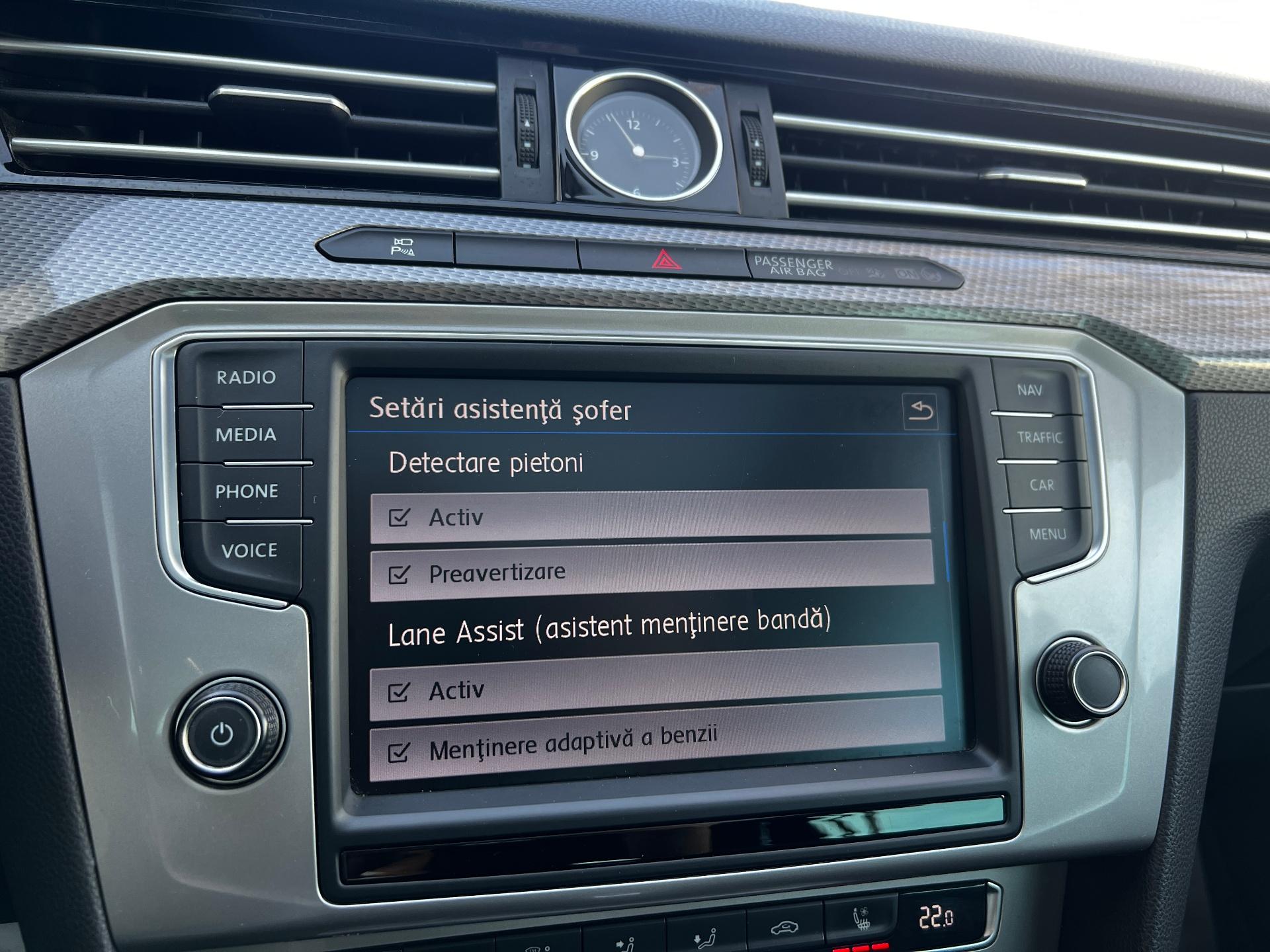 Volkswagen-Passat Alltrack