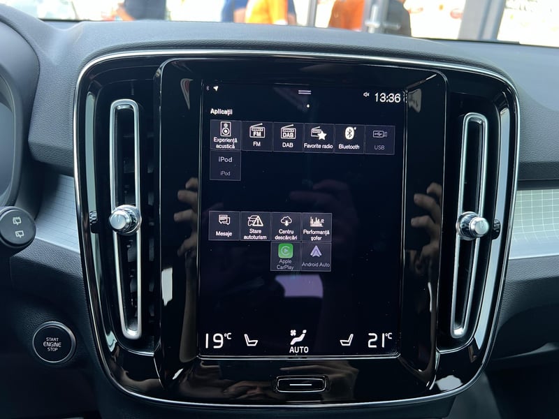 Car Thumb