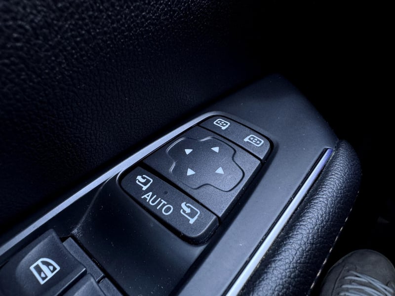 Car Thumb