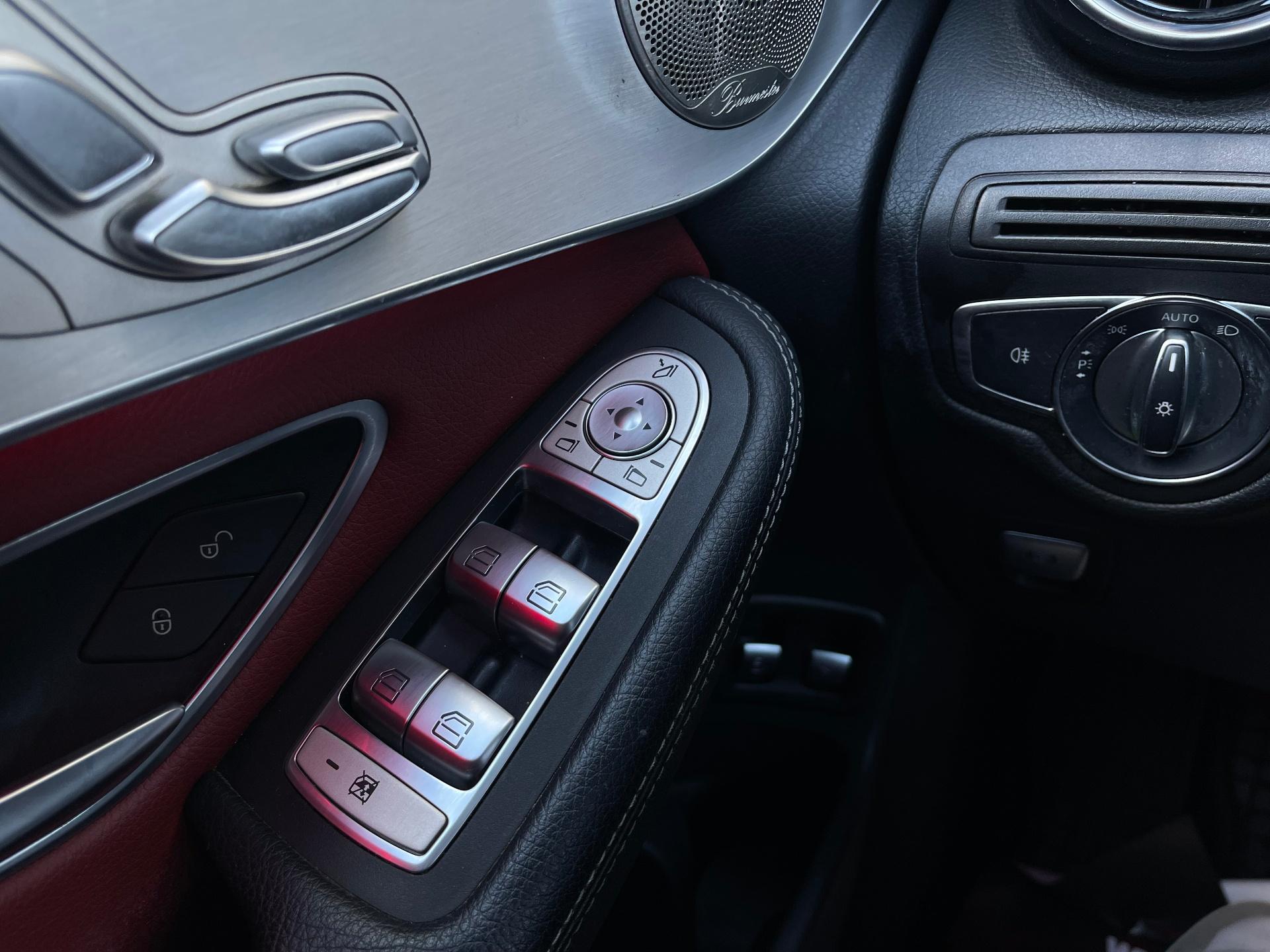 Mercedes-Benz-GLC-COUPE