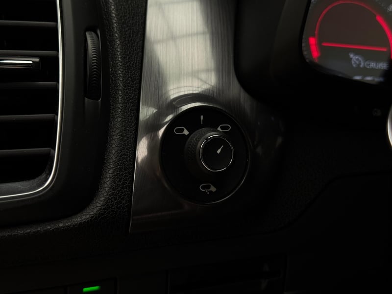 Car Thumb