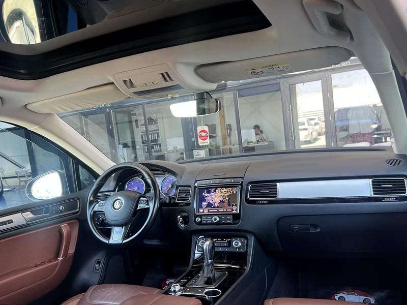 Car Thumb