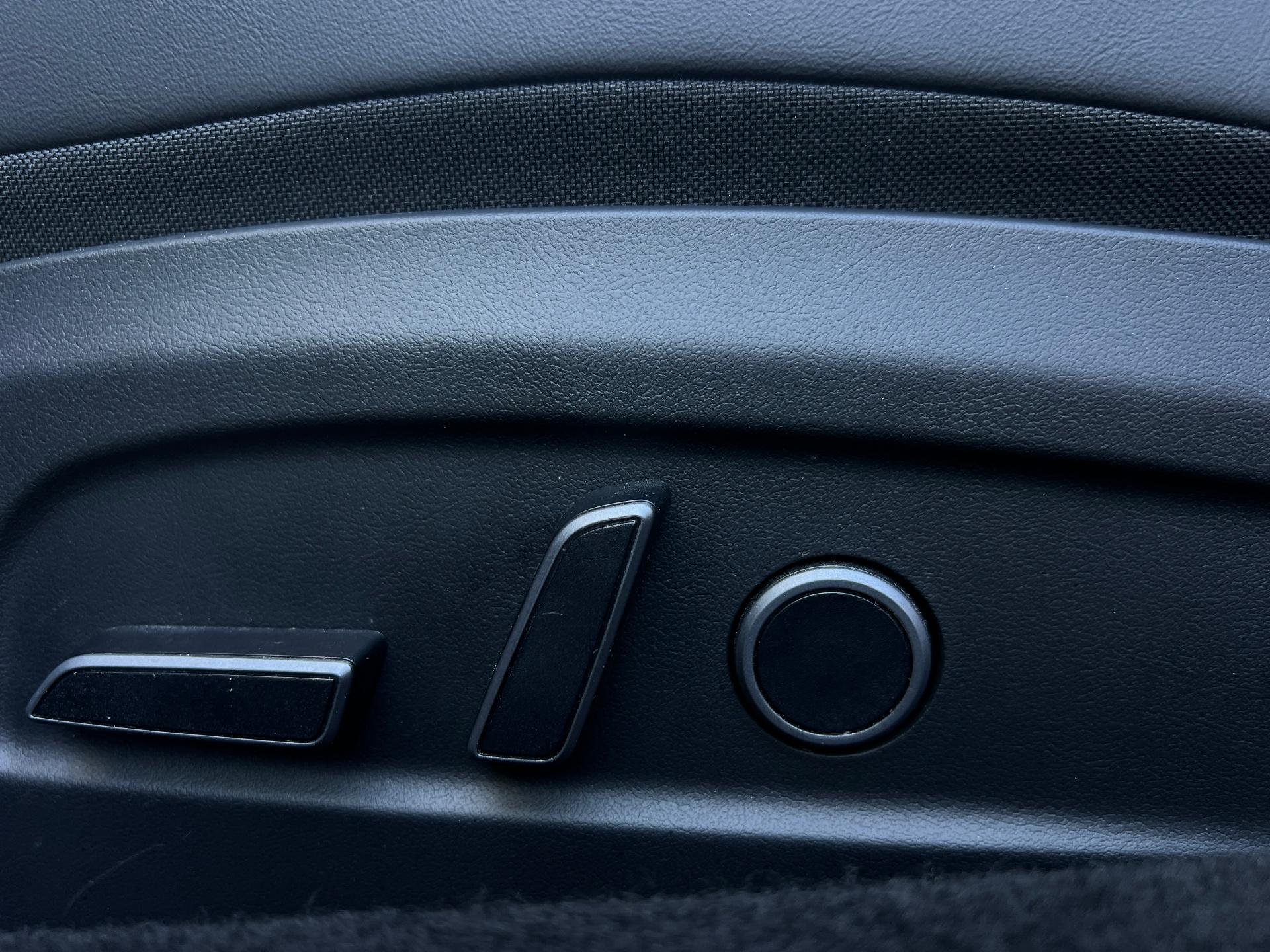 Tesla-Model 3