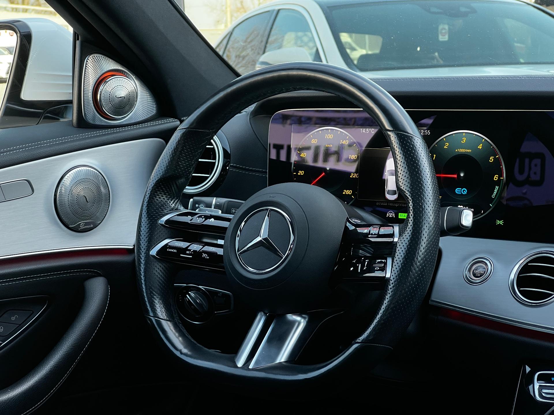 Mercedes-Benz-E
