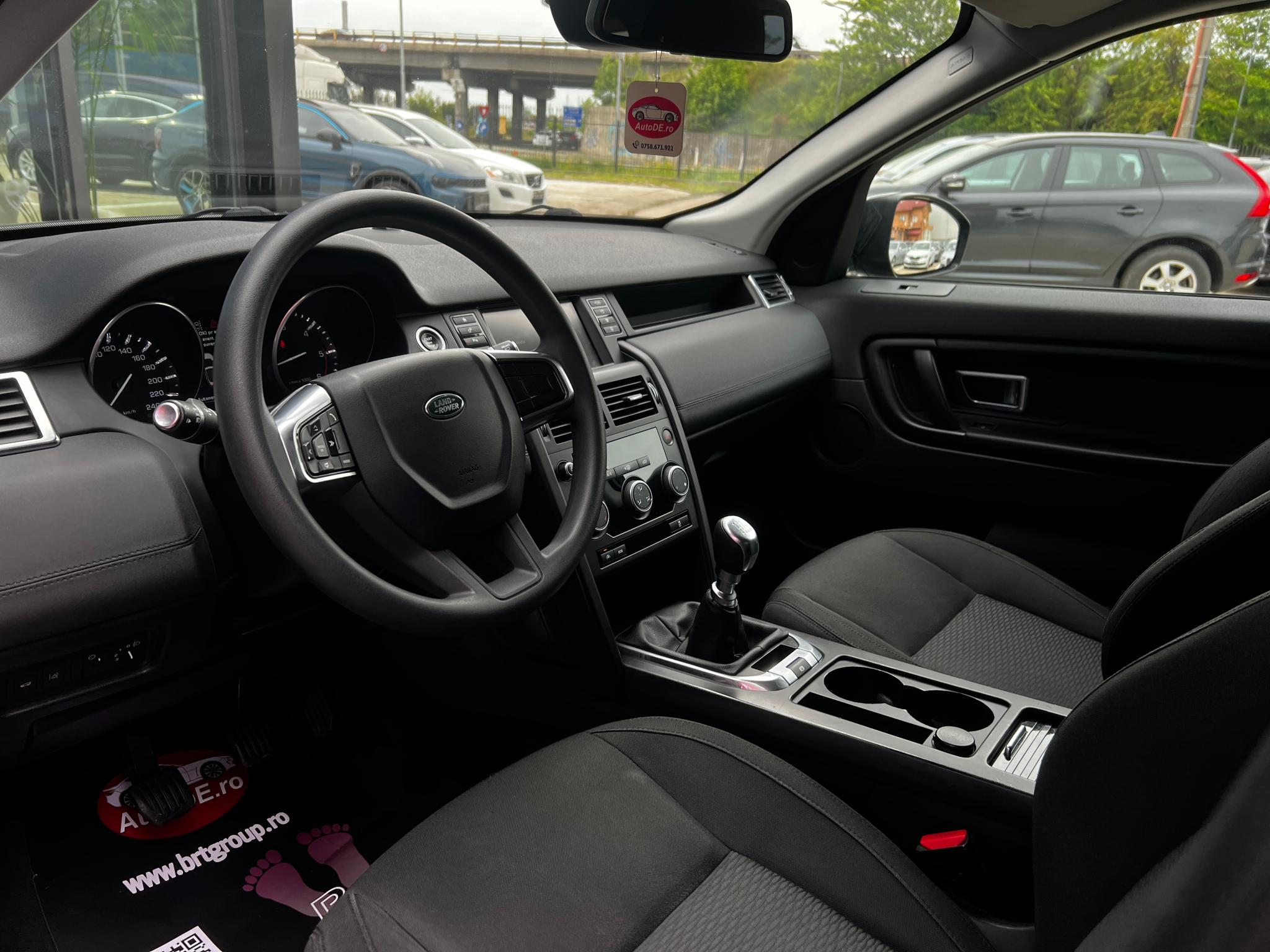 Land Rover-Discovery Sport