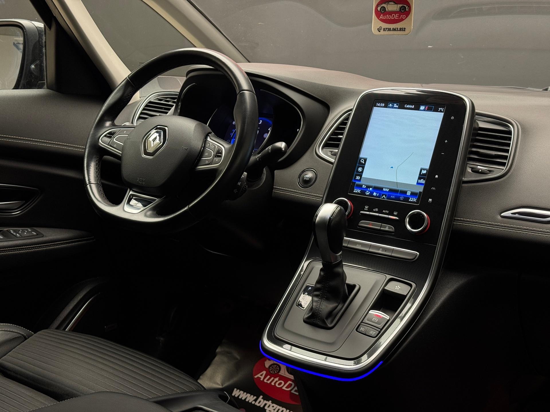 Renault-Grand Scenic