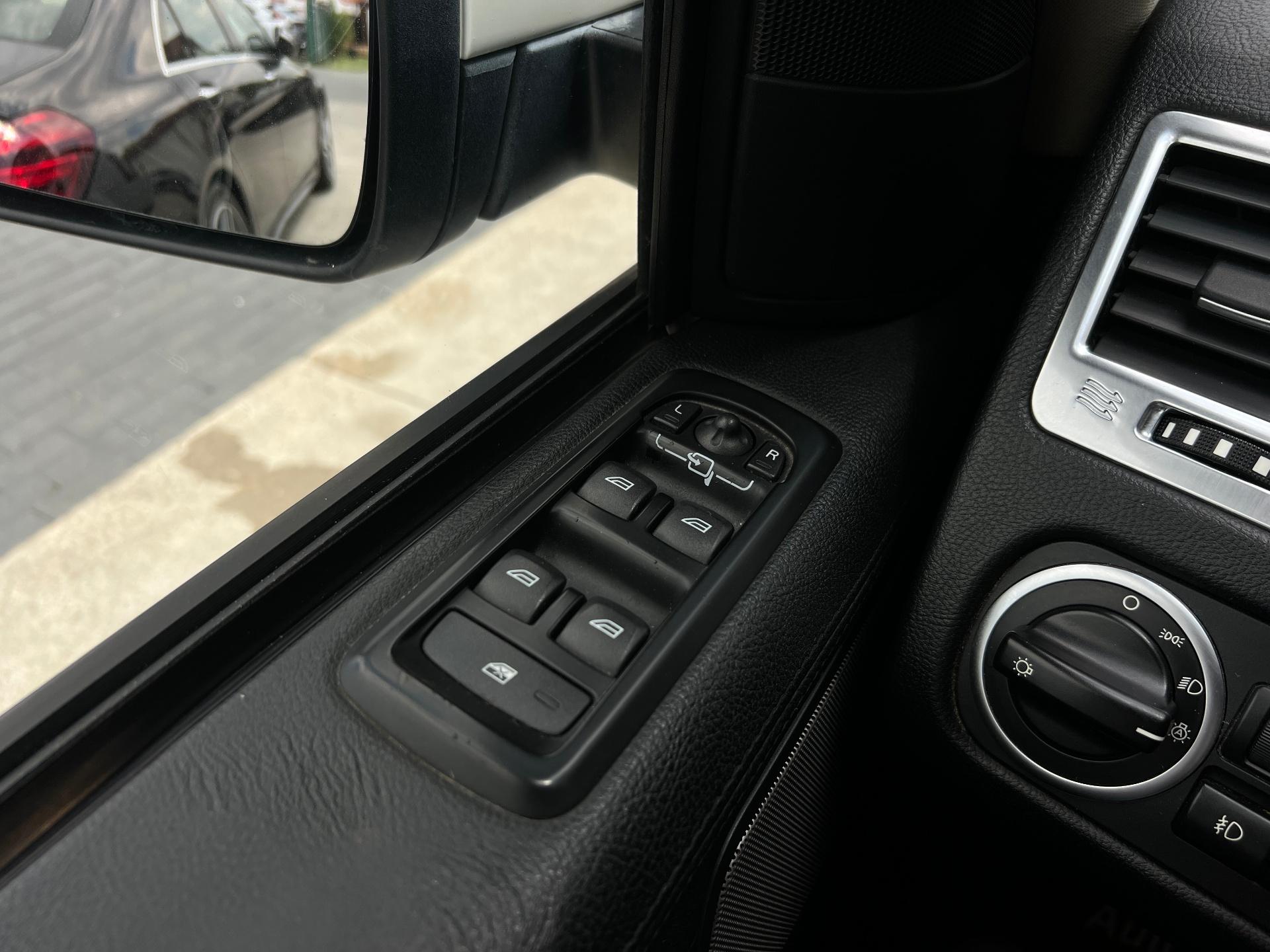 Land Rover-Range Rover Sport