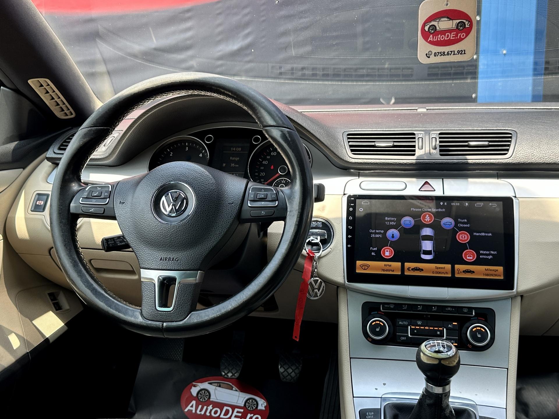 Volkswagen-Passat CC