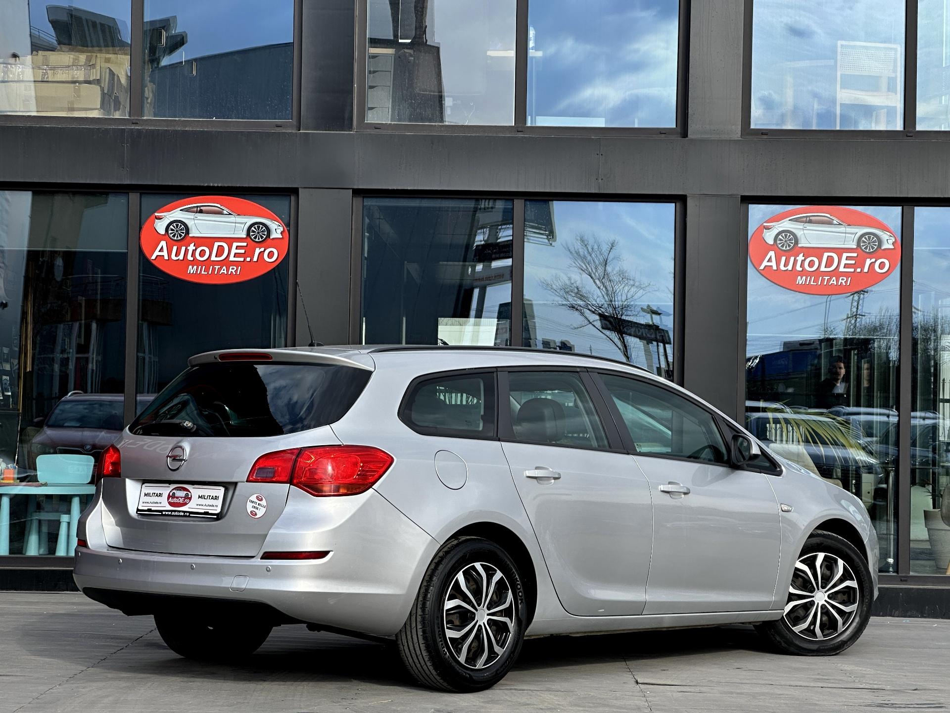Opel-Astra