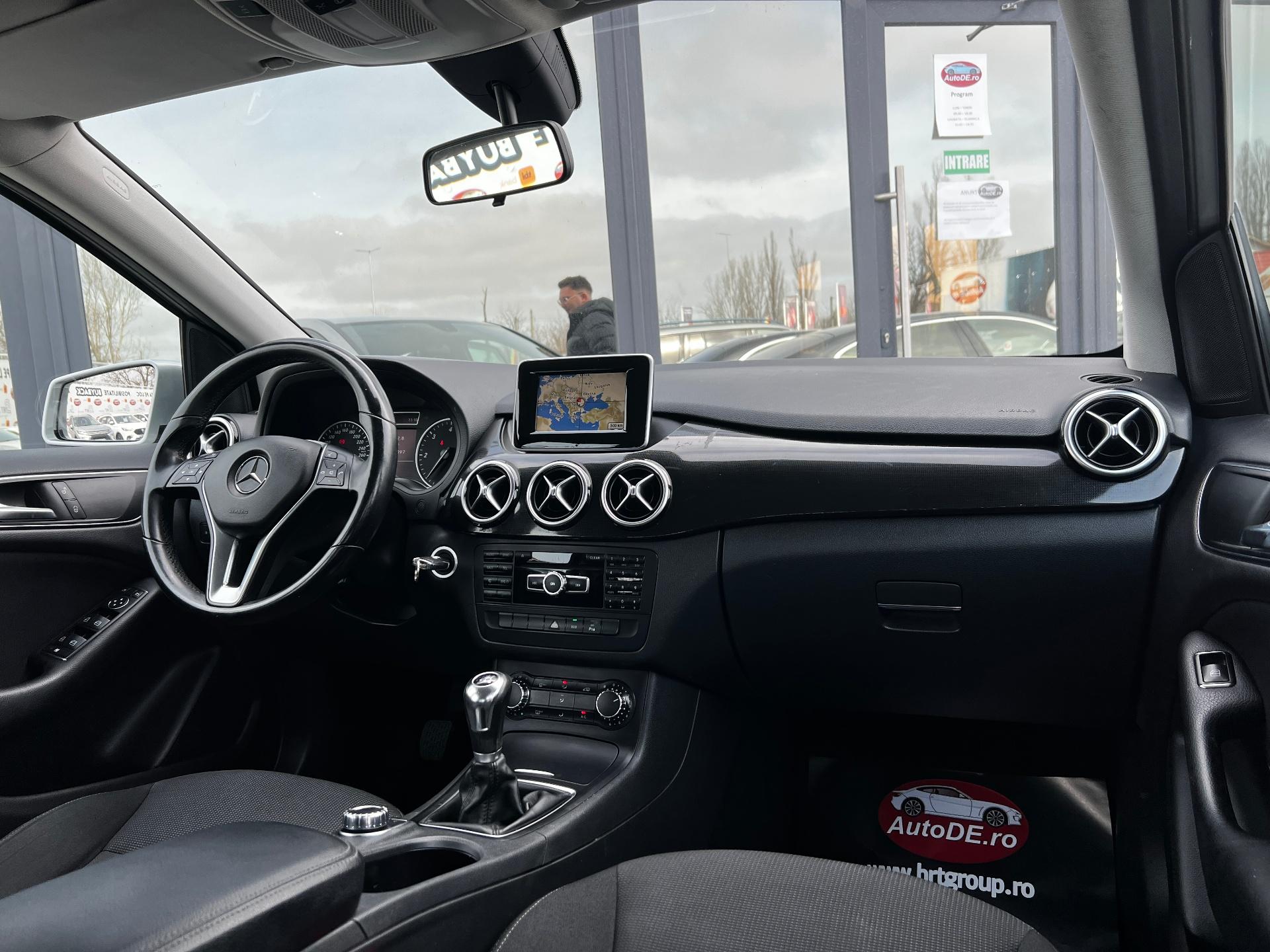 Mercedes-Benz-B