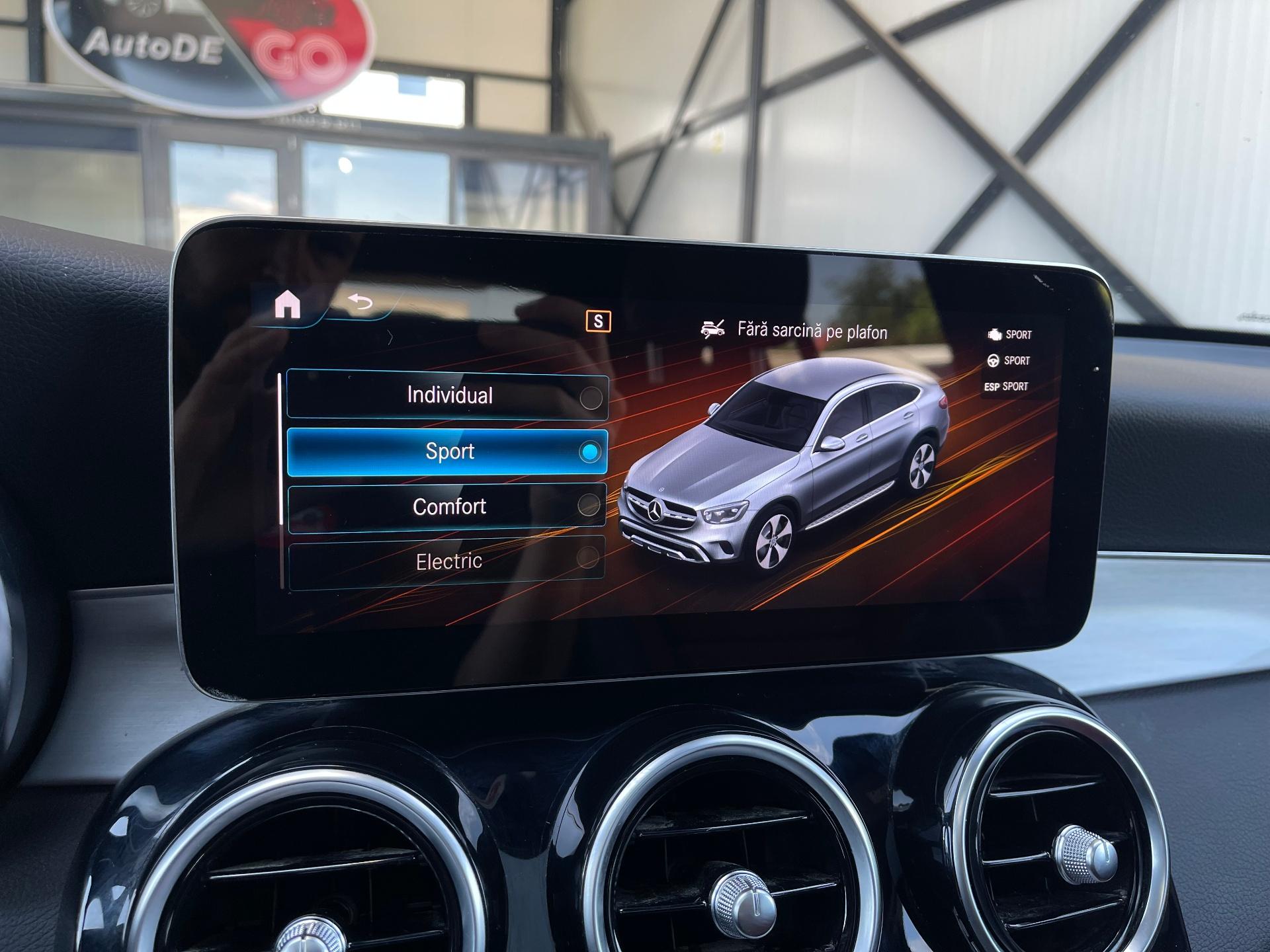 Mercedes-Benz-GLC-COUPE