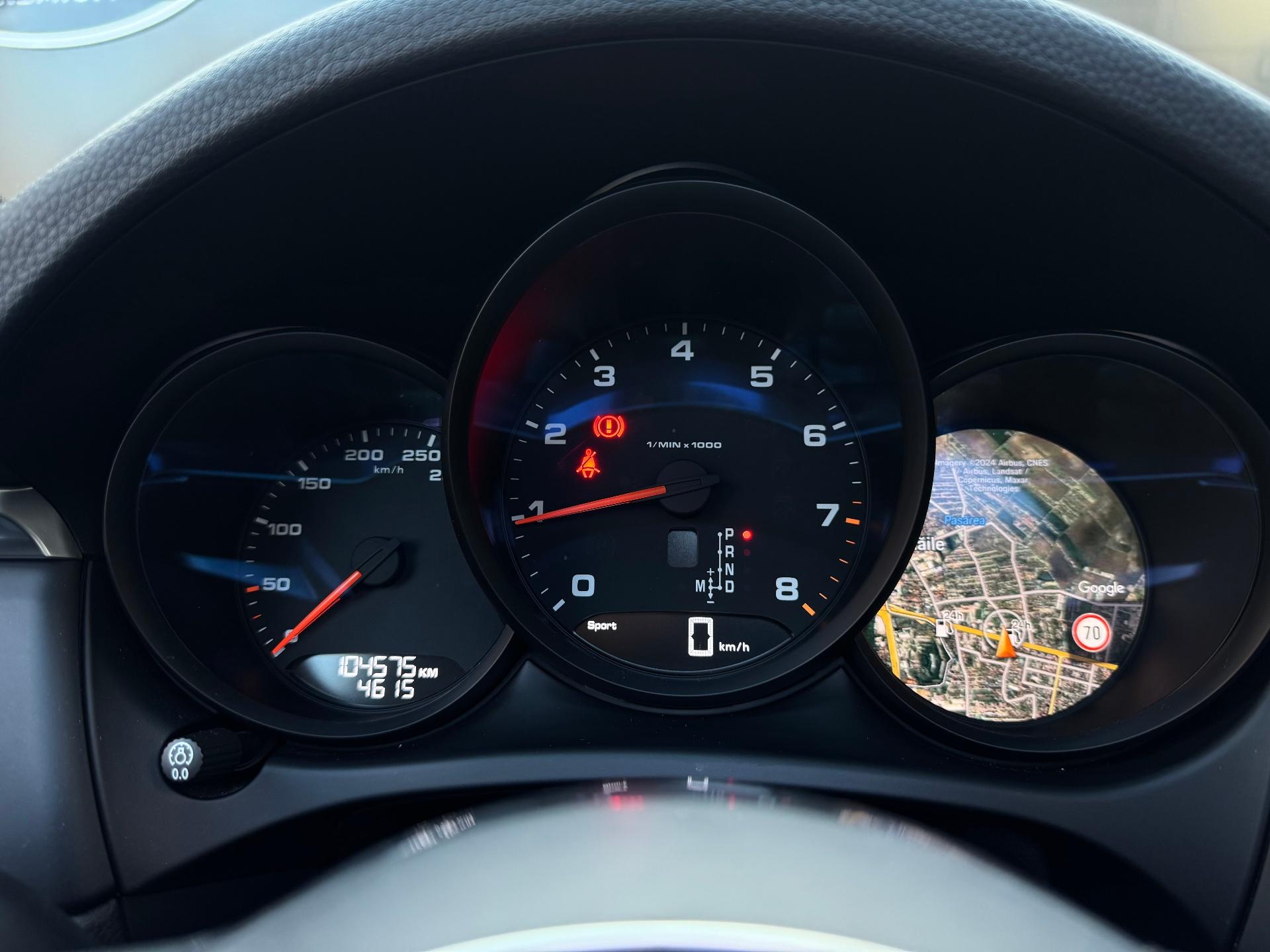 Porsche-Macan