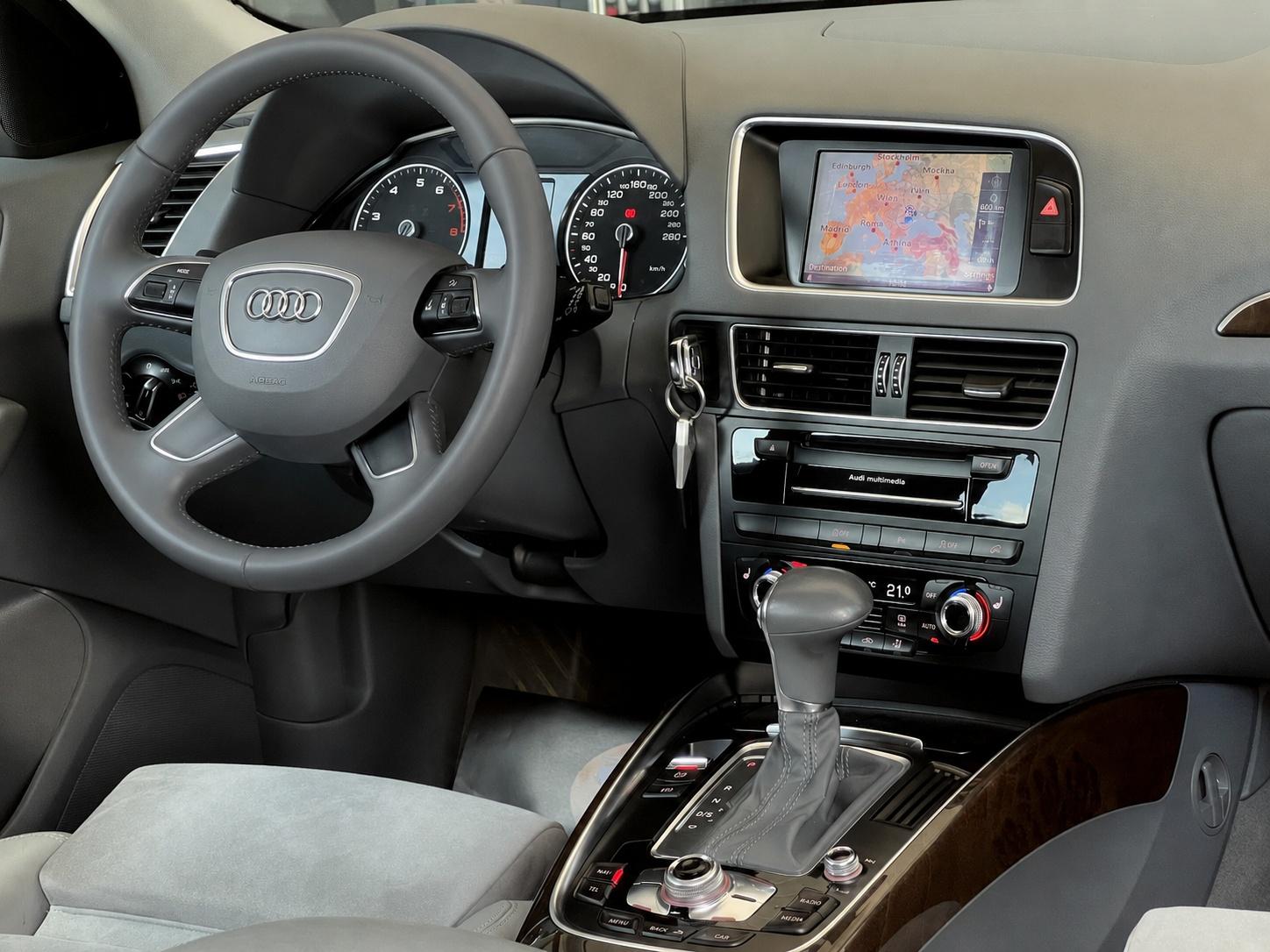 Audi-Q5