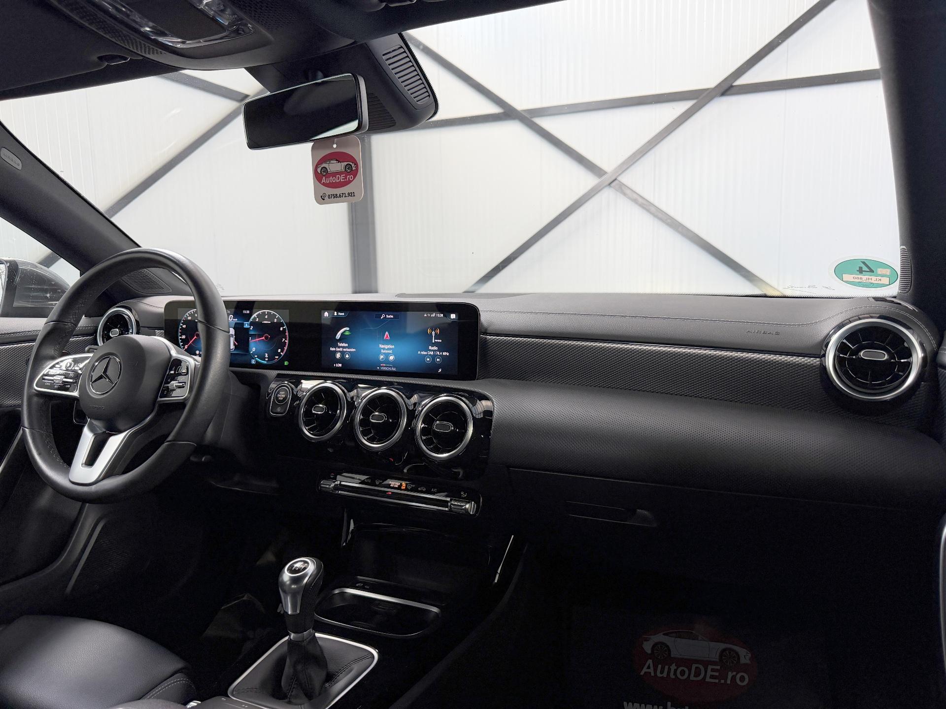 Mercedes-Benz-CLA 180