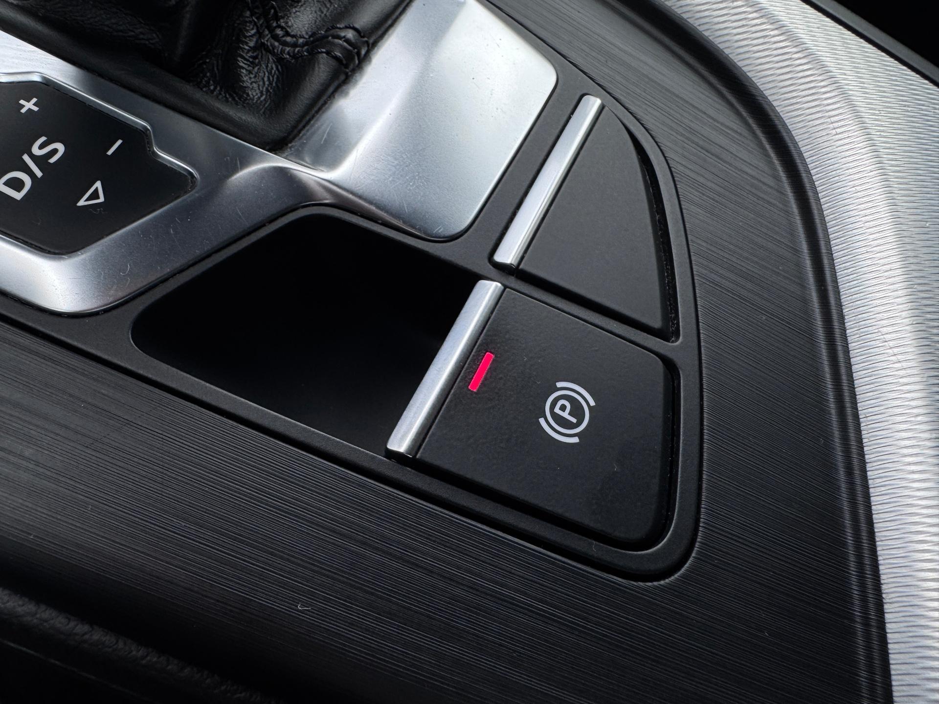 Audi-A4