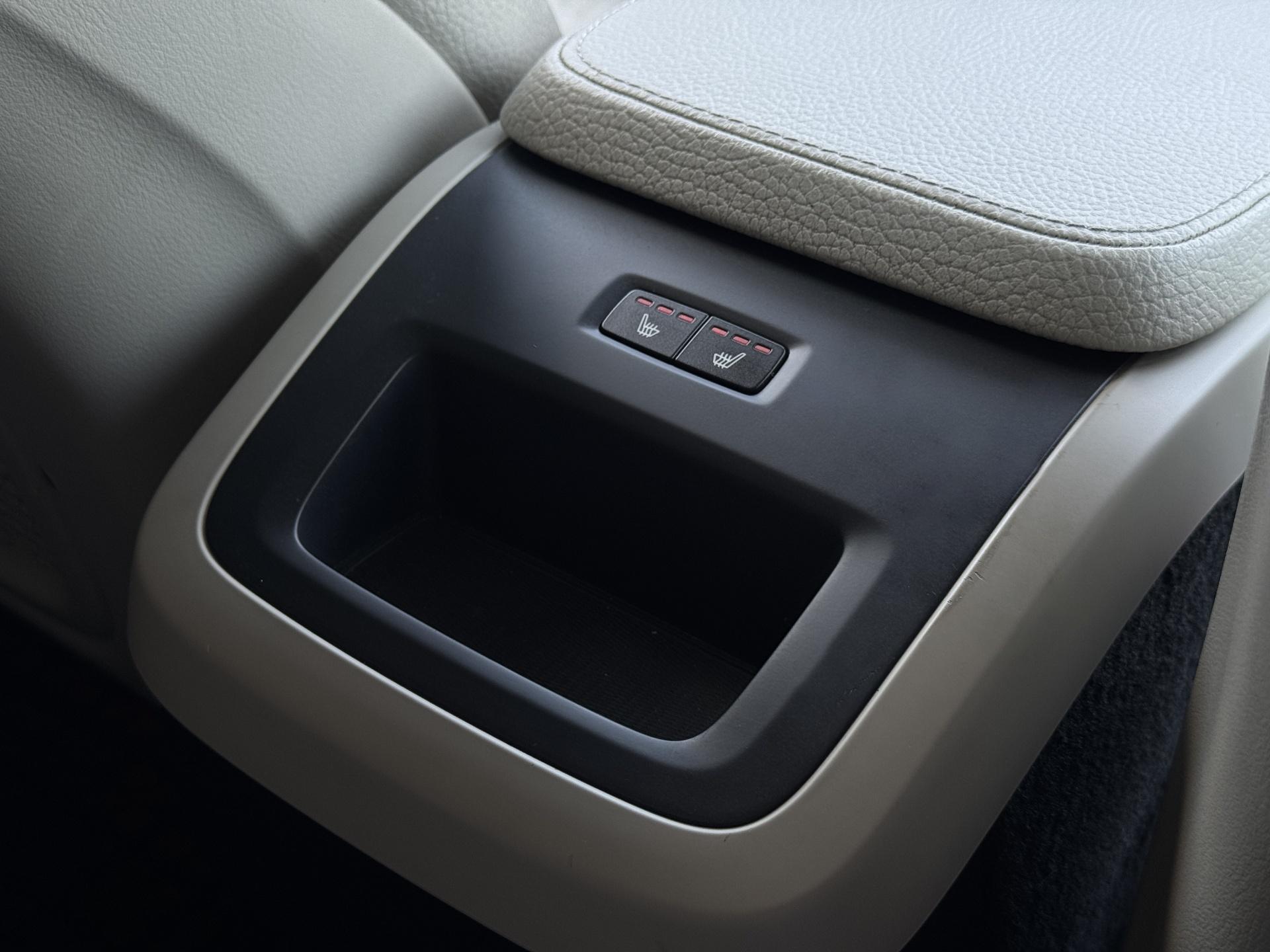 Volvo-XC 90