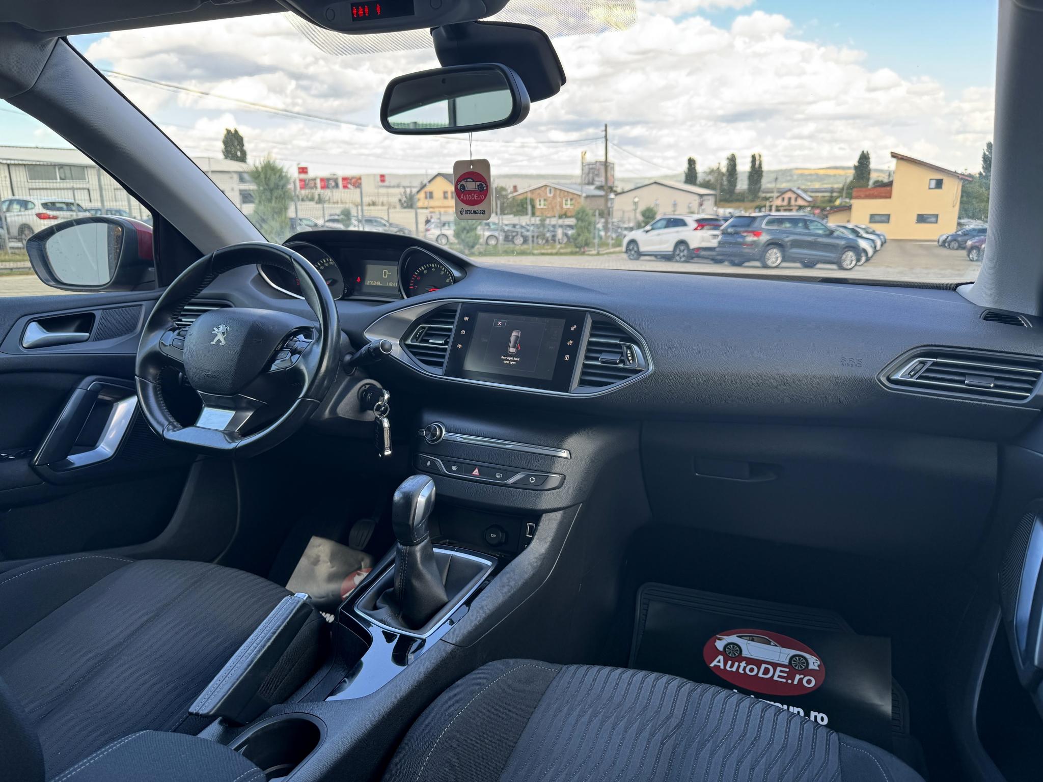 Peugeot-308