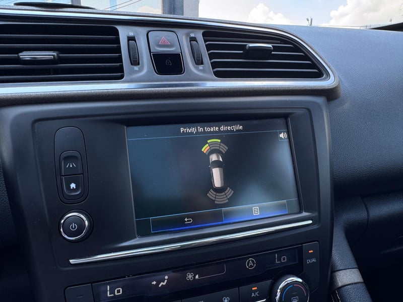 Car Thumb