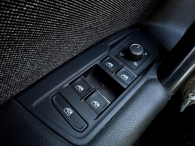 Car Thumb