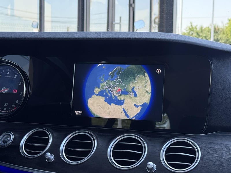 Car Thumb