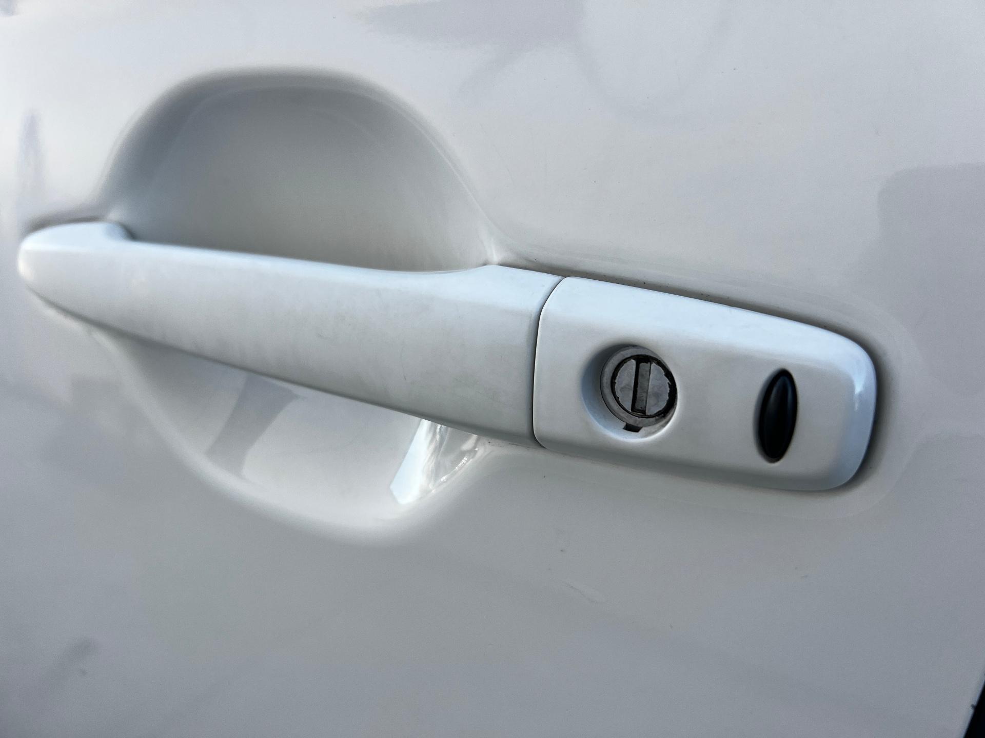 Mitsubishi-Outlander