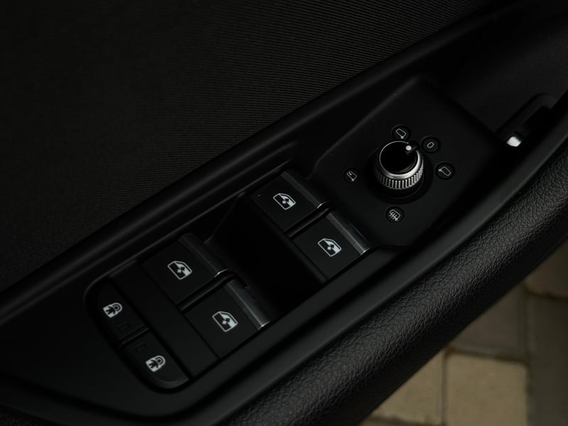 Car Thumb