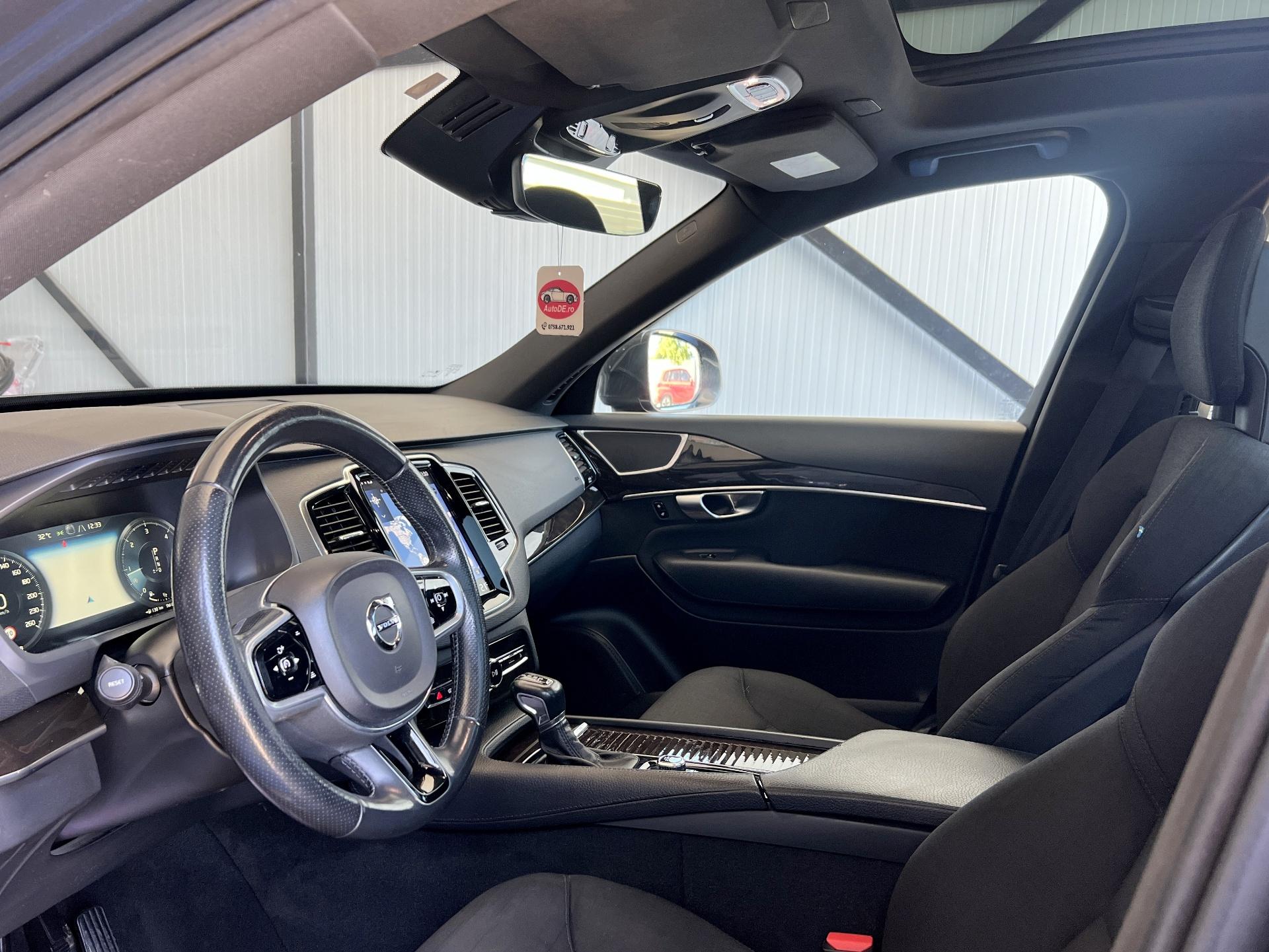 Volvo-XC 90