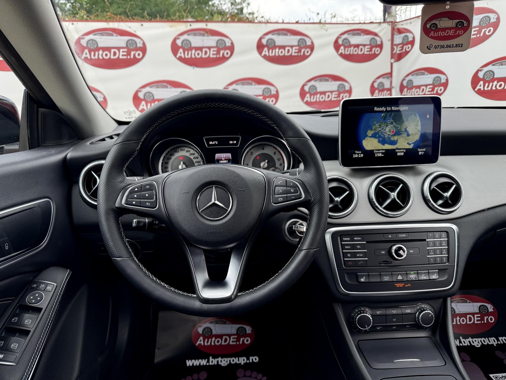 Mercedes-Benz-CLA 220