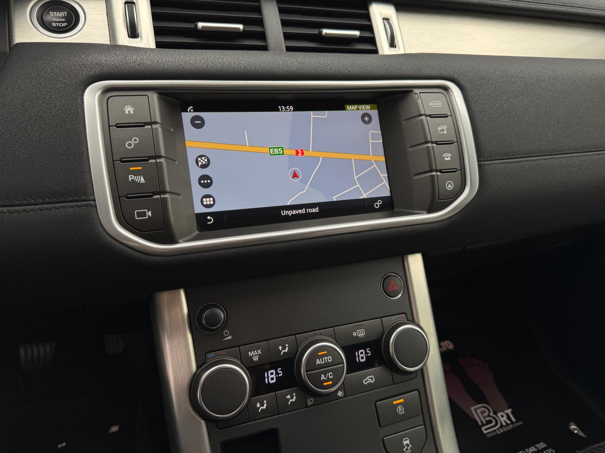 Land Rover-Range Rover Evoque