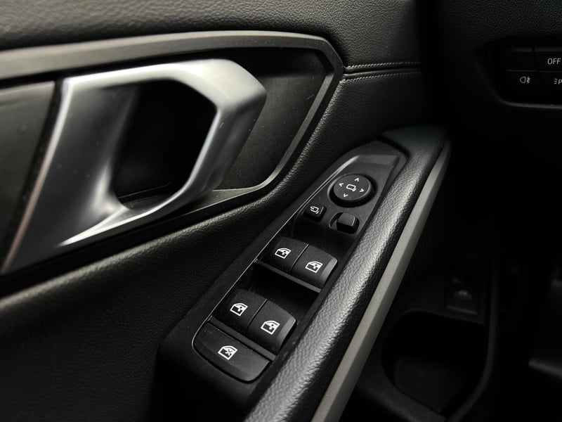 Car Thumb