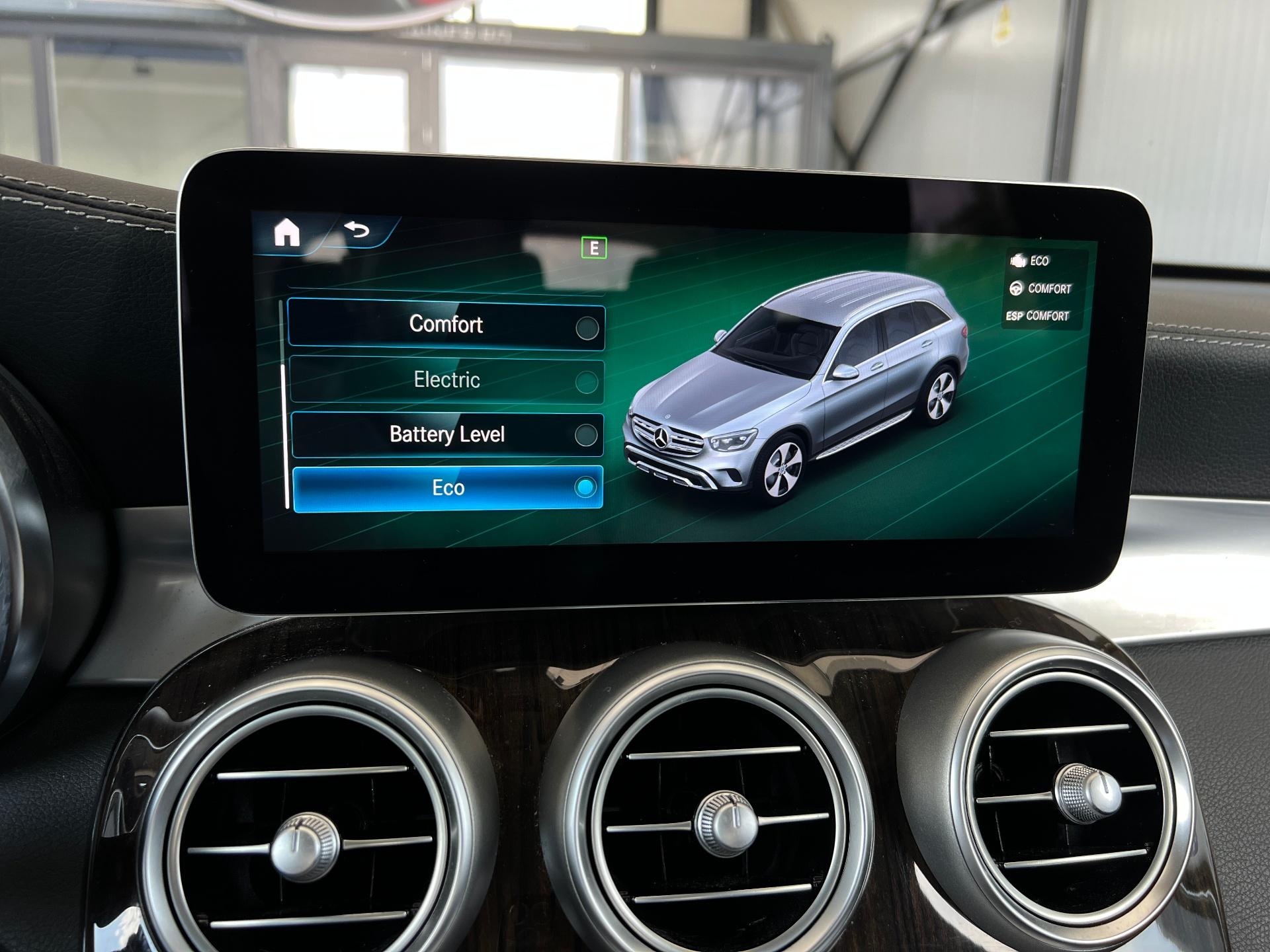 Mercedes-Benz-GLC