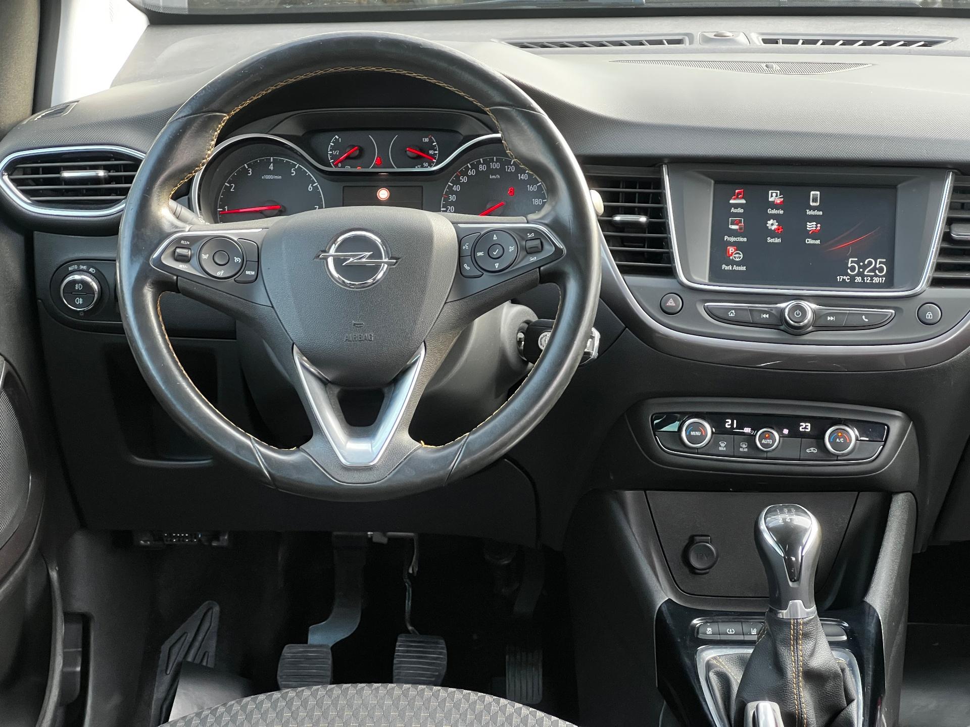 Opel-Crossland X
