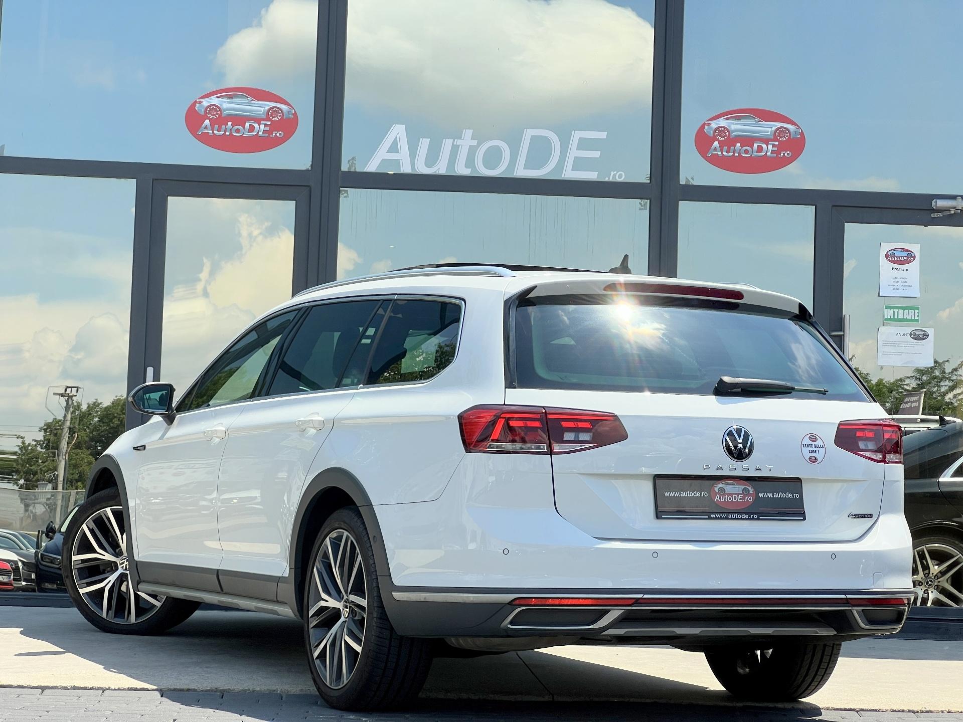 Volkswagen-Passat Alltrack