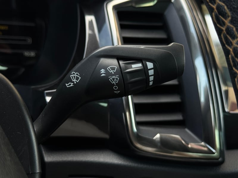 Car Thumb