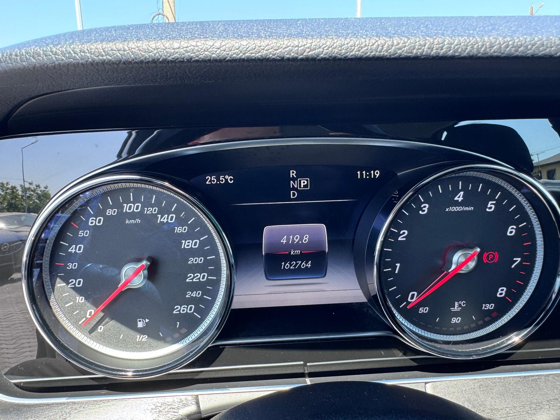 Mercedes-Benz-E