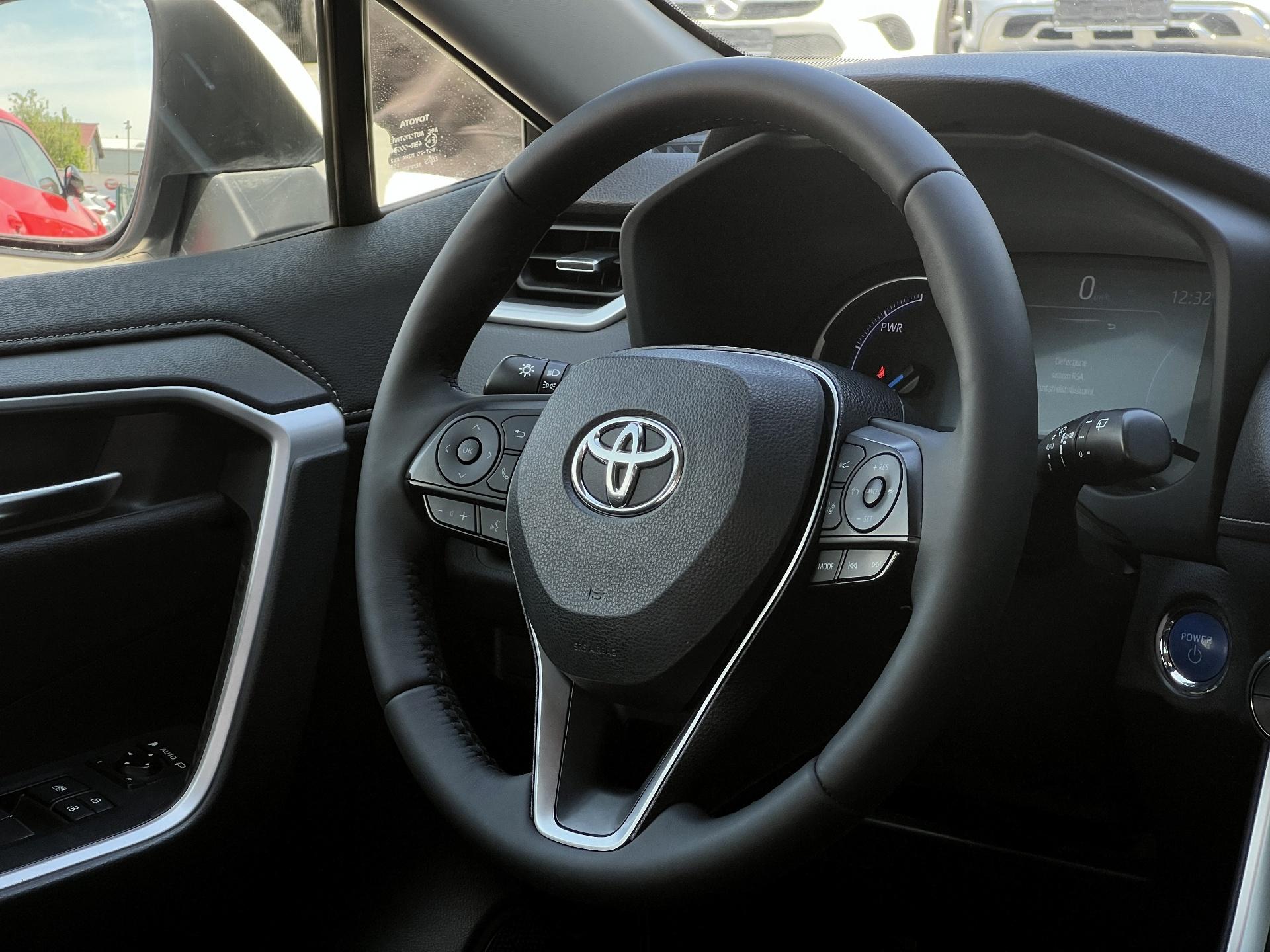 Toyota-RAV 4