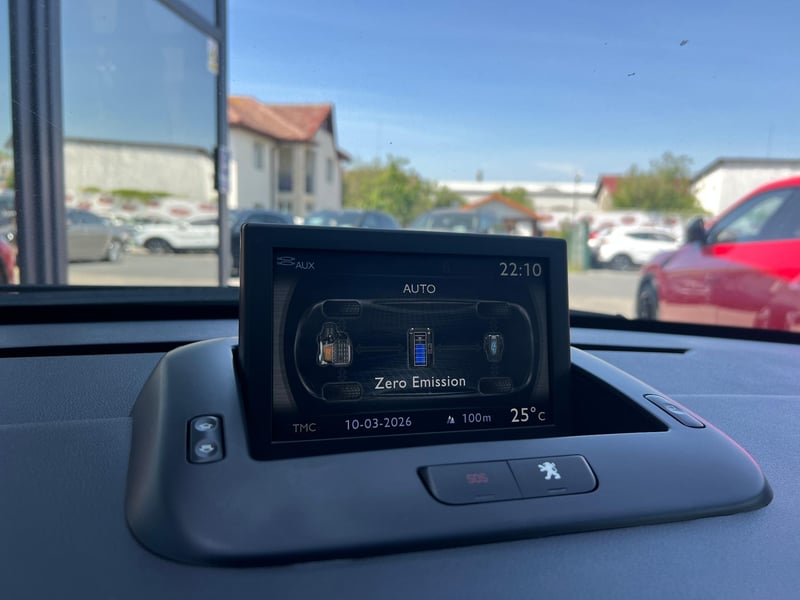 Car Thumb