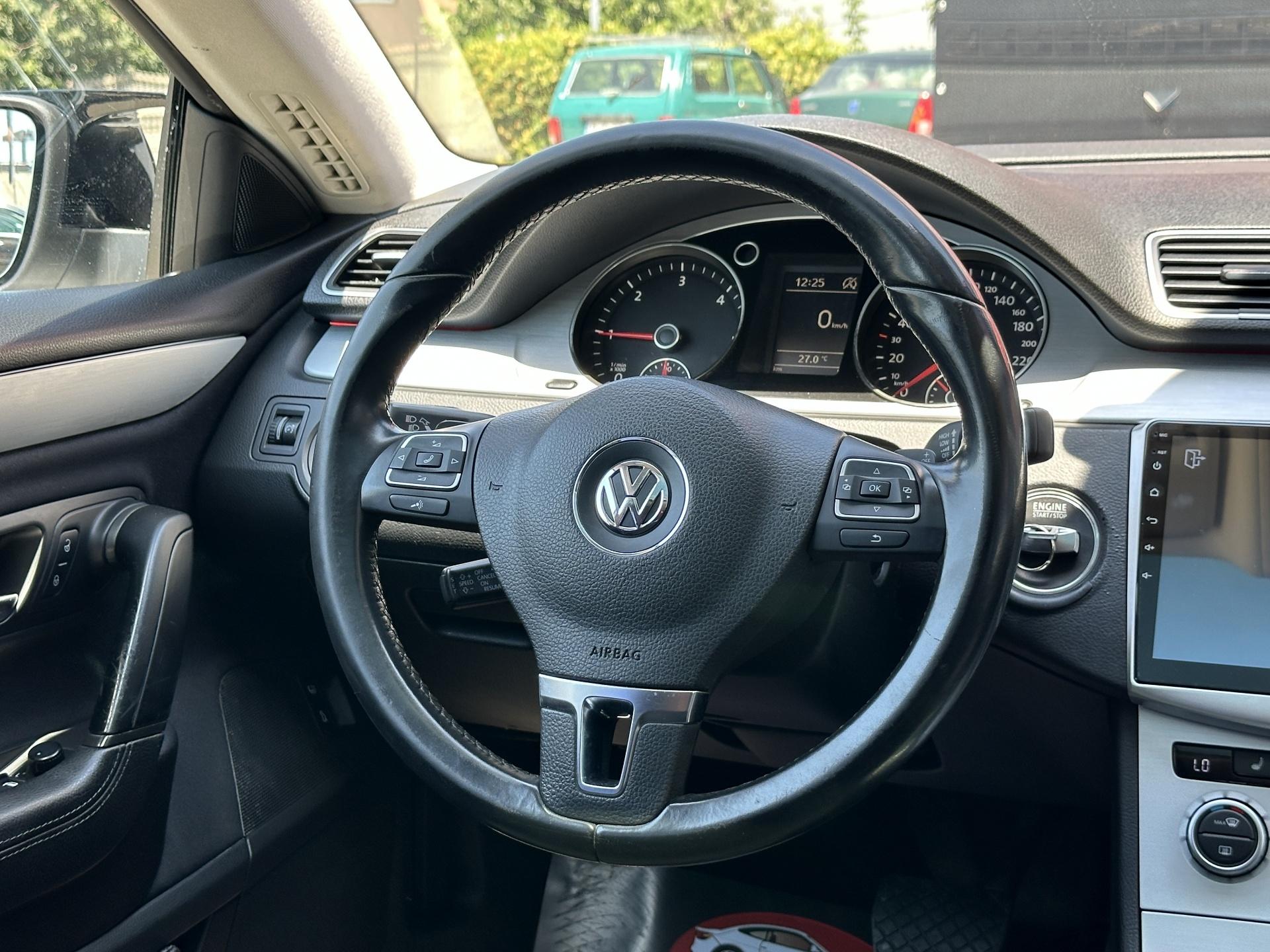 Volkswagen-Passat CC