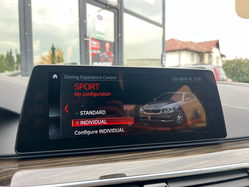 Car Thumb