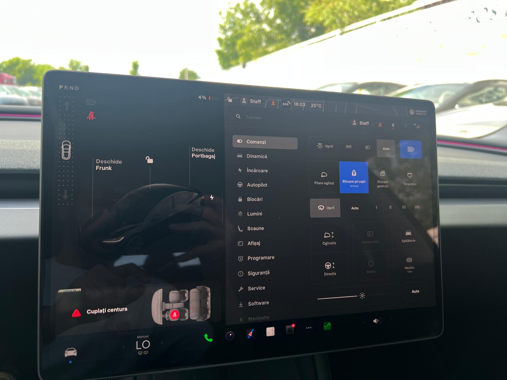 Tesla-Model 3