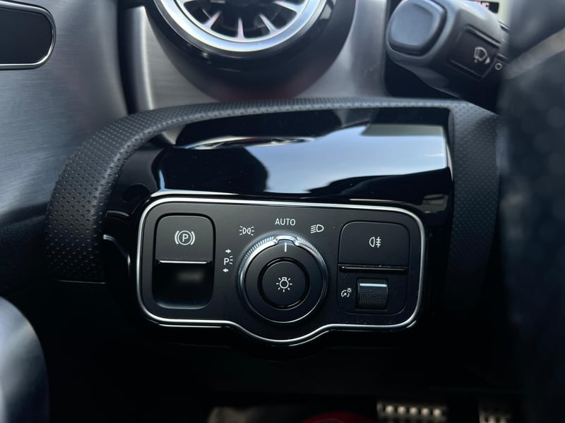 Car Thumb