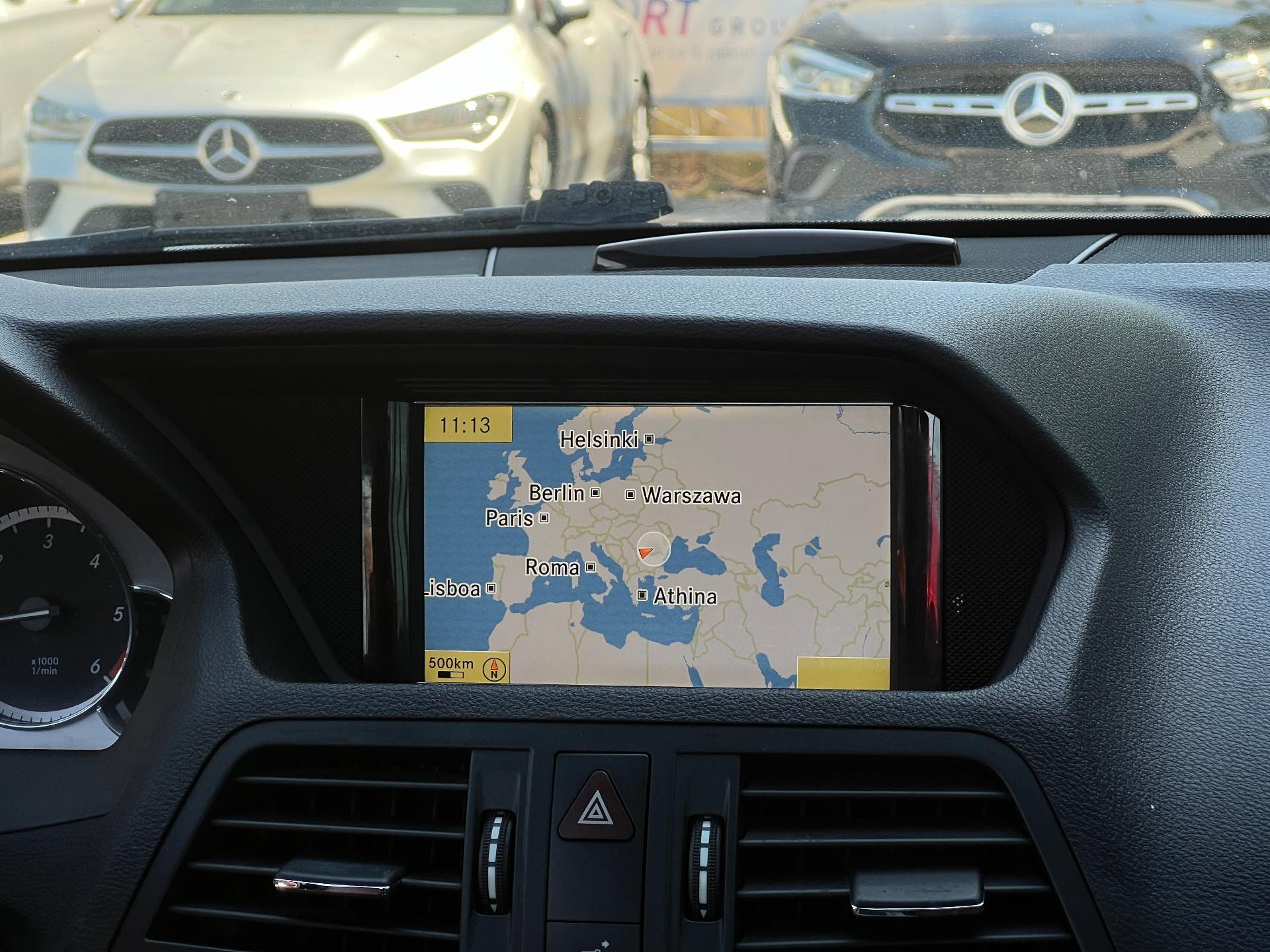 Mercedes-Benz-E