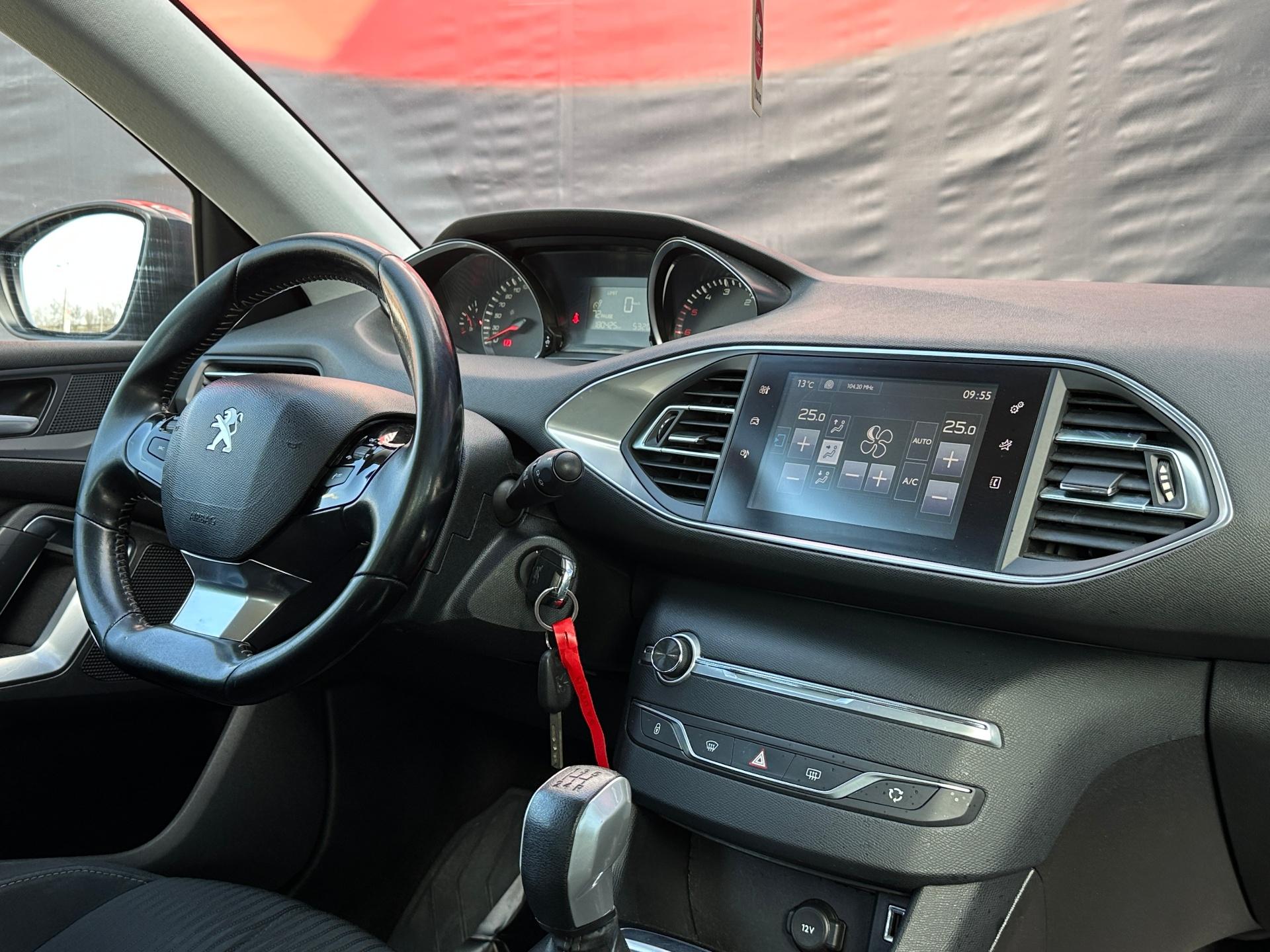 Peugeot-308