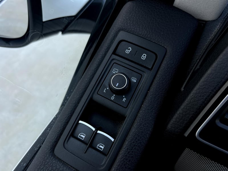 Car Thumb