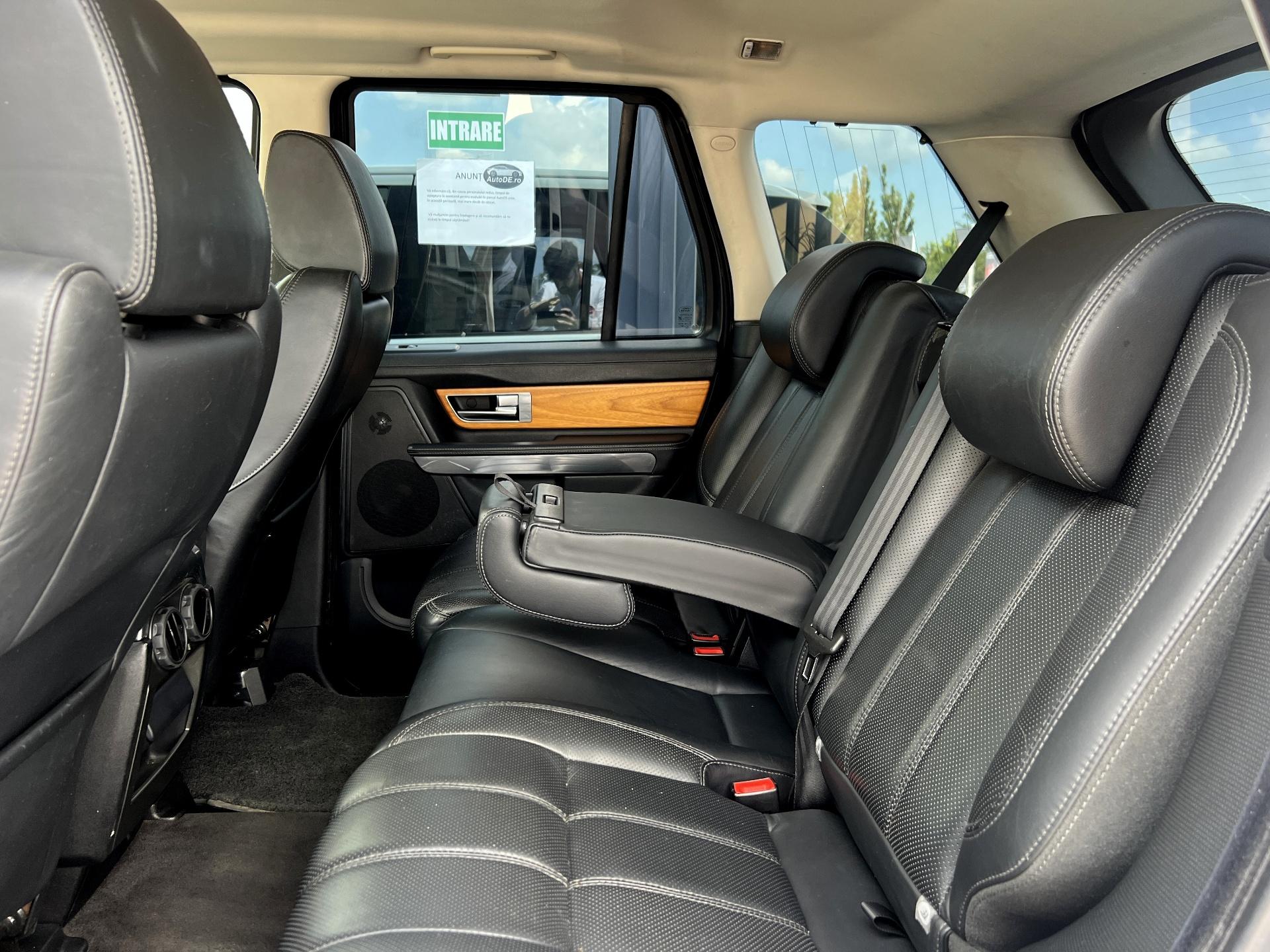 Land Rover-Range Rover Sport