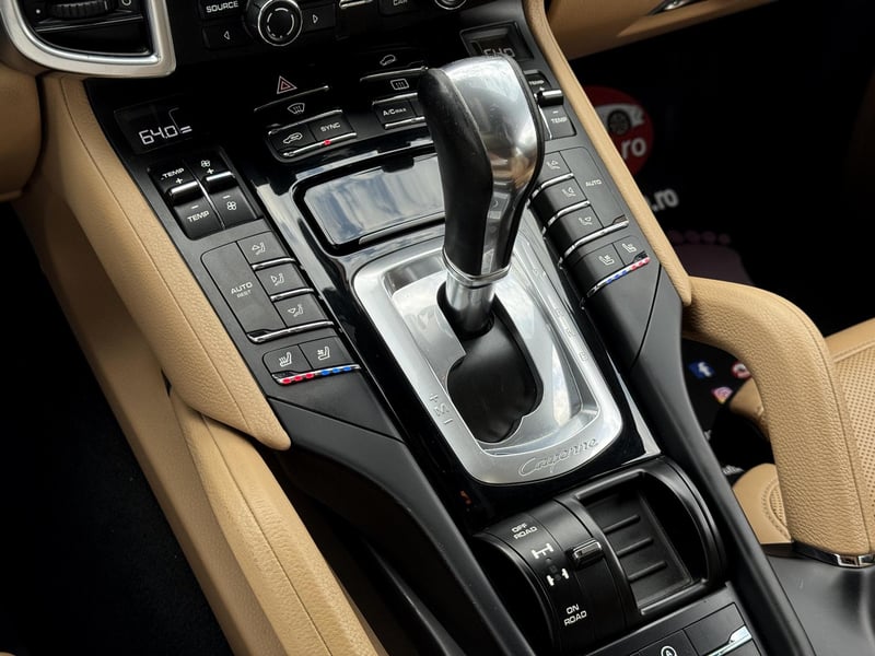 Car Thumb